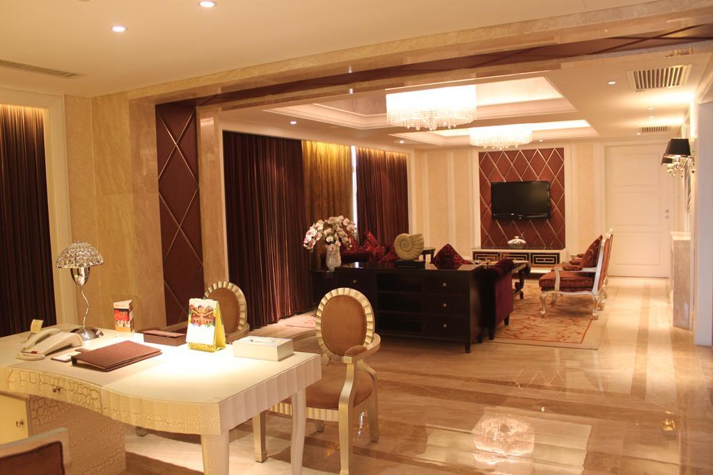 Zhengzhou Yuehai Hotel Buitenkant foto