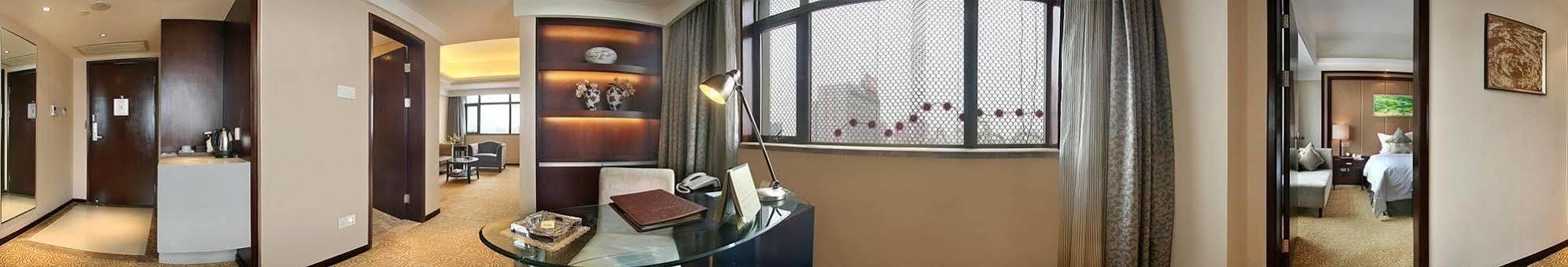 Zhengzhou Yuehai Hotel Buitenkant foto